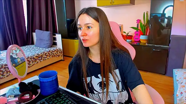 ameli_moon webcam