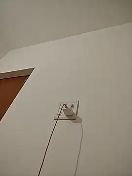 NakedMILFx webcam