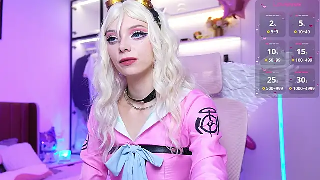HolliWould_ webcam