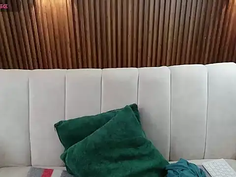 feelena_mysoull webcam