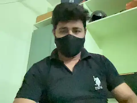 Mee_Baadshah webcam