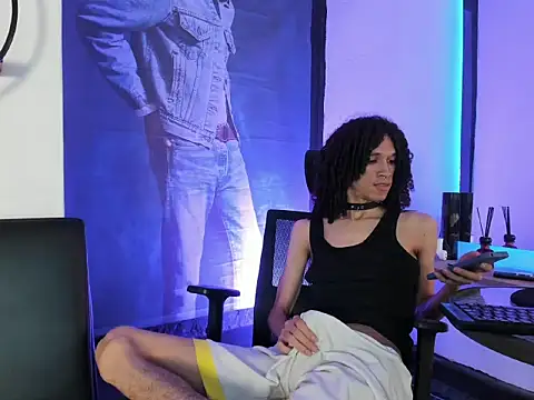 anddy_hugecock webcam