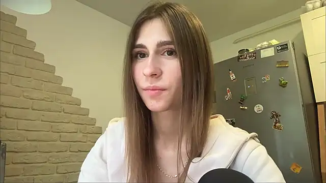 ZaraGuyette webcam