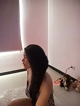 _aish_a - _aish_a's free webcam - UK Sex Cams