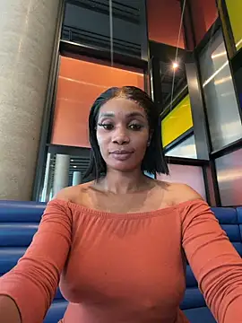 ___Nessa webcam