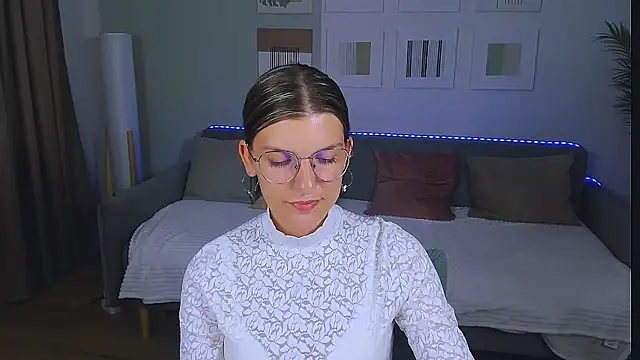 AnnaThorne webcam