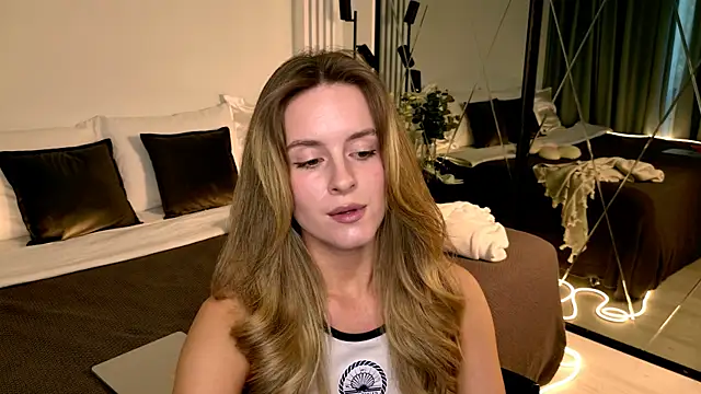 RozzitaBedberry webcam