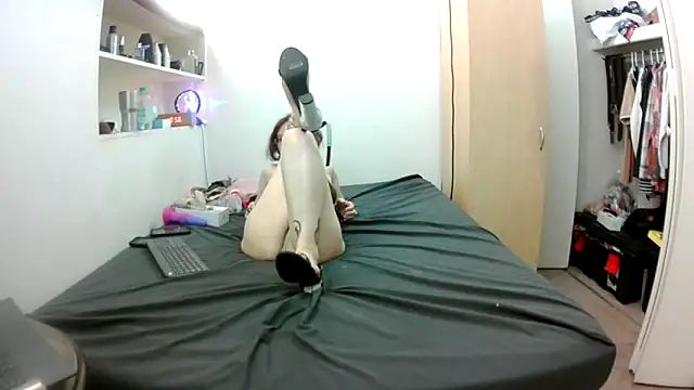 Empress_Lilith webcam