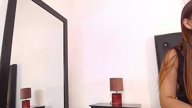 MidnightBella_ webcam