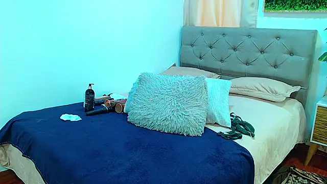 sasi_luna webcam