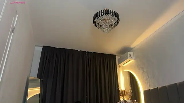minnie_joy live sex cam