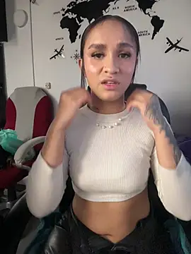Isabella-Teen webcam