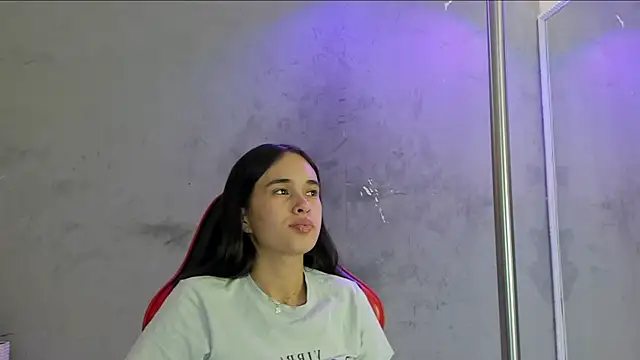alice__susan webcam