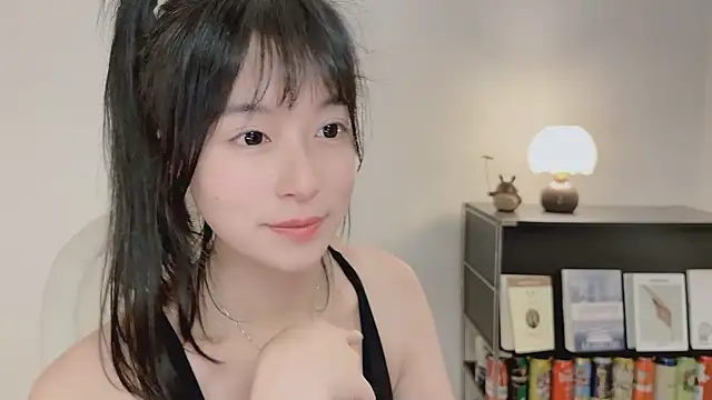 Onechestnut webcam