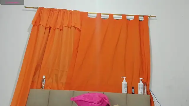 lilybaudyn_ webcam