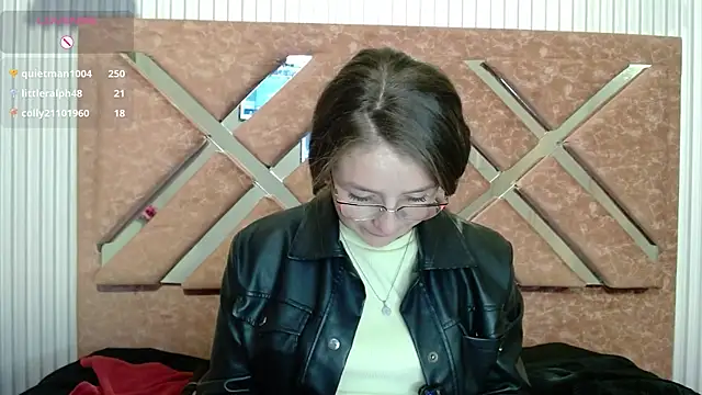 _isaabellaa webcam