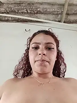 Mommy-Hot webcam