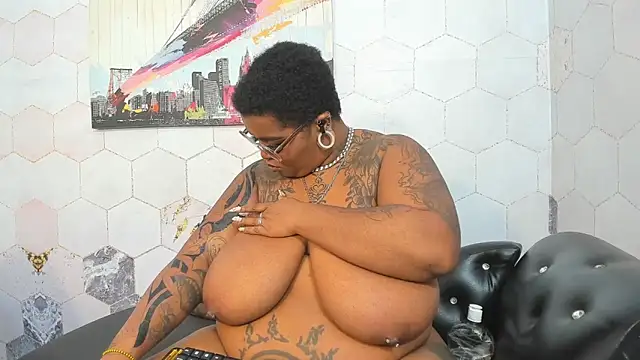 Anaa_Fuentess webcam