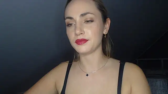 ScarlettSensitive webcam