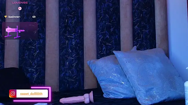 sweet_dollLilith webcam