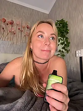 Kitty-Kelsi webcam