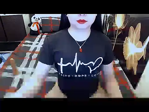 VeryFeminineTrans webcam