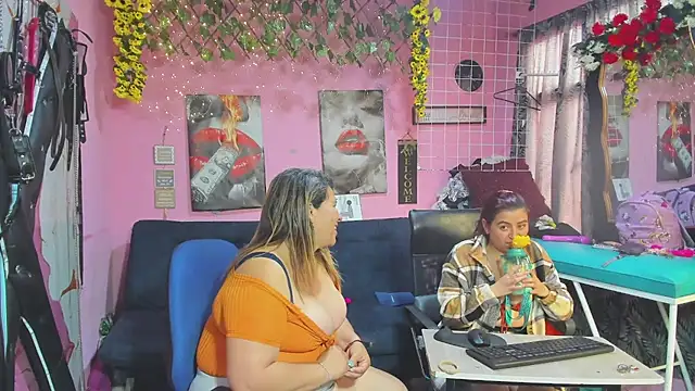 lesbiancuple webcam