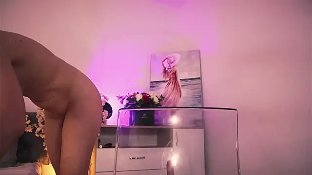 Misslullu webcam