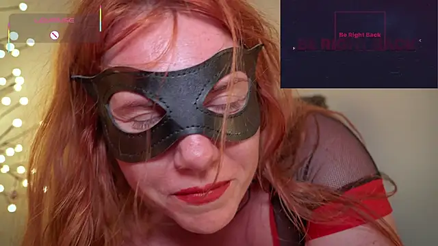 GingerAleMILF webcam
