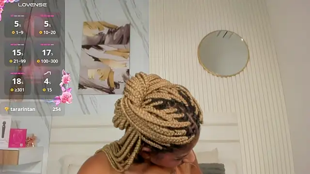 Afro_Luna webcam