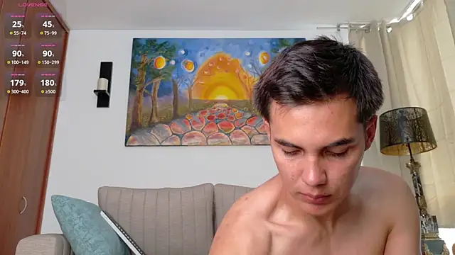 Adams_ricci webcam