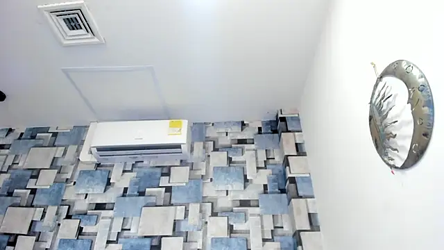 angel_dthroatt webcam