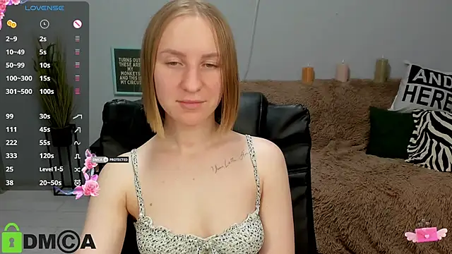 BeautyBlondy webcam