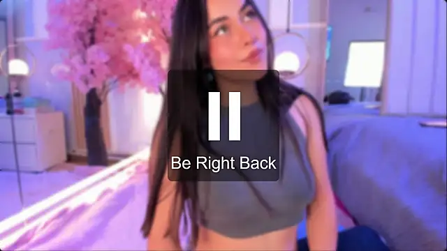 HannaCollins_ webcam