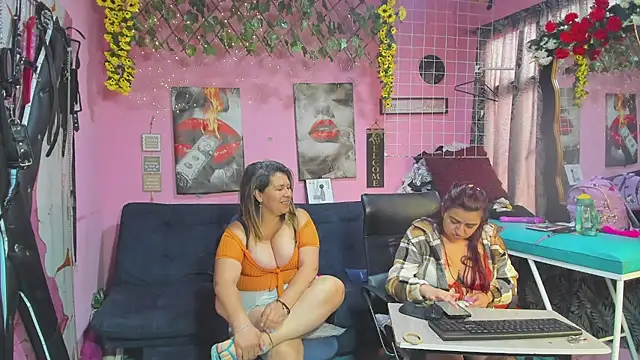 lesbiancuple webcam