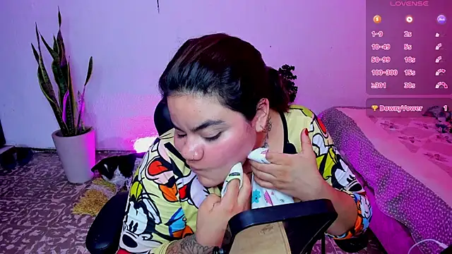 Sharon_hils webcam