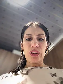 Alysson-- webcam