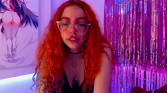mere_in_redd webcam