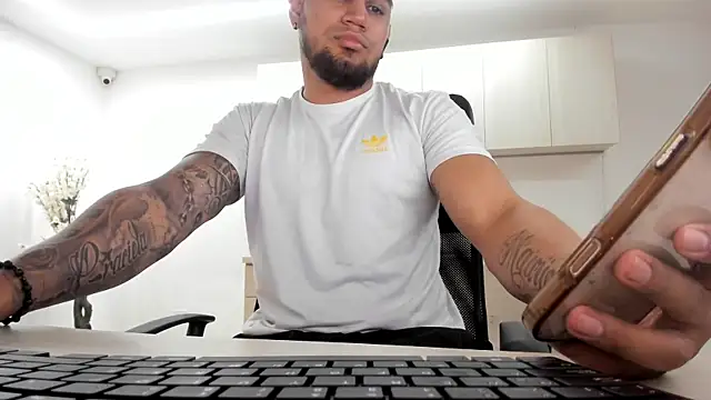 angel__tattoo webcam