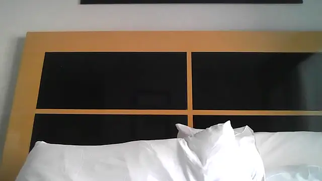 YouareDaddysgirl webcam