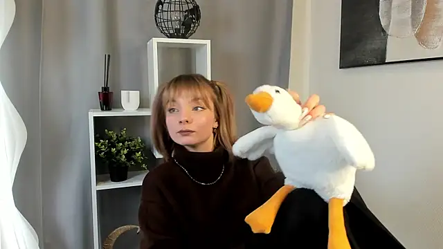 IvoryPesante webcam