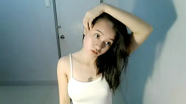 lily_cruzz webcam