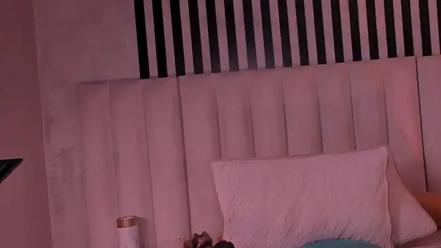 ErikaBenz_ webcam