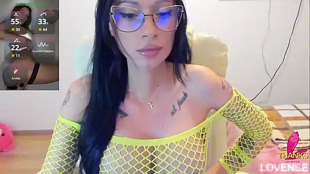 kissnicol32 webcam