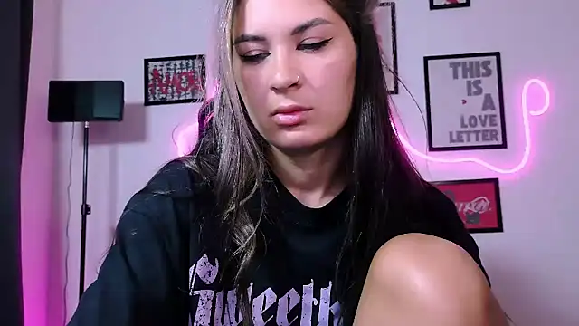 AlisaFrost webcam