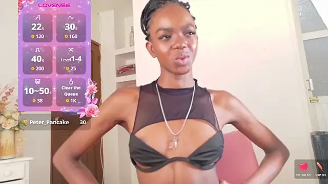 Riri_Blonde10 webcam
