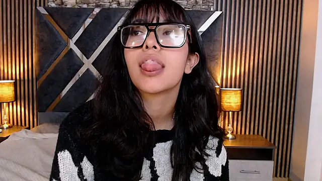 Amy_channel webcam