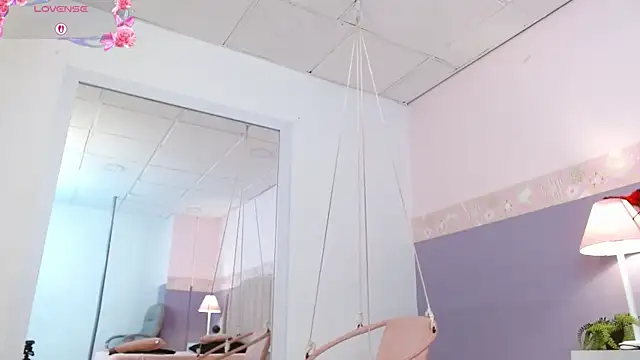 Lolagolden1 webcam