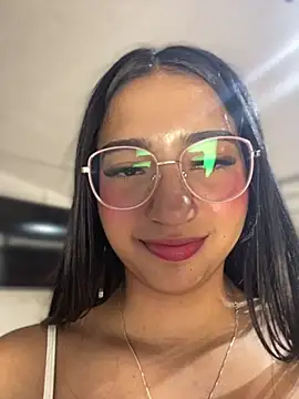 Daniela_Pink webcam