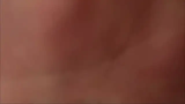 PillowPeachX webcam